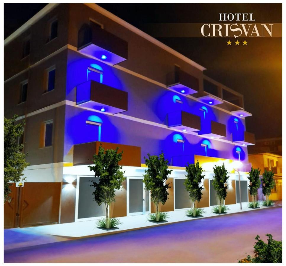 Hotel Crisvan Rímini Exterior foto